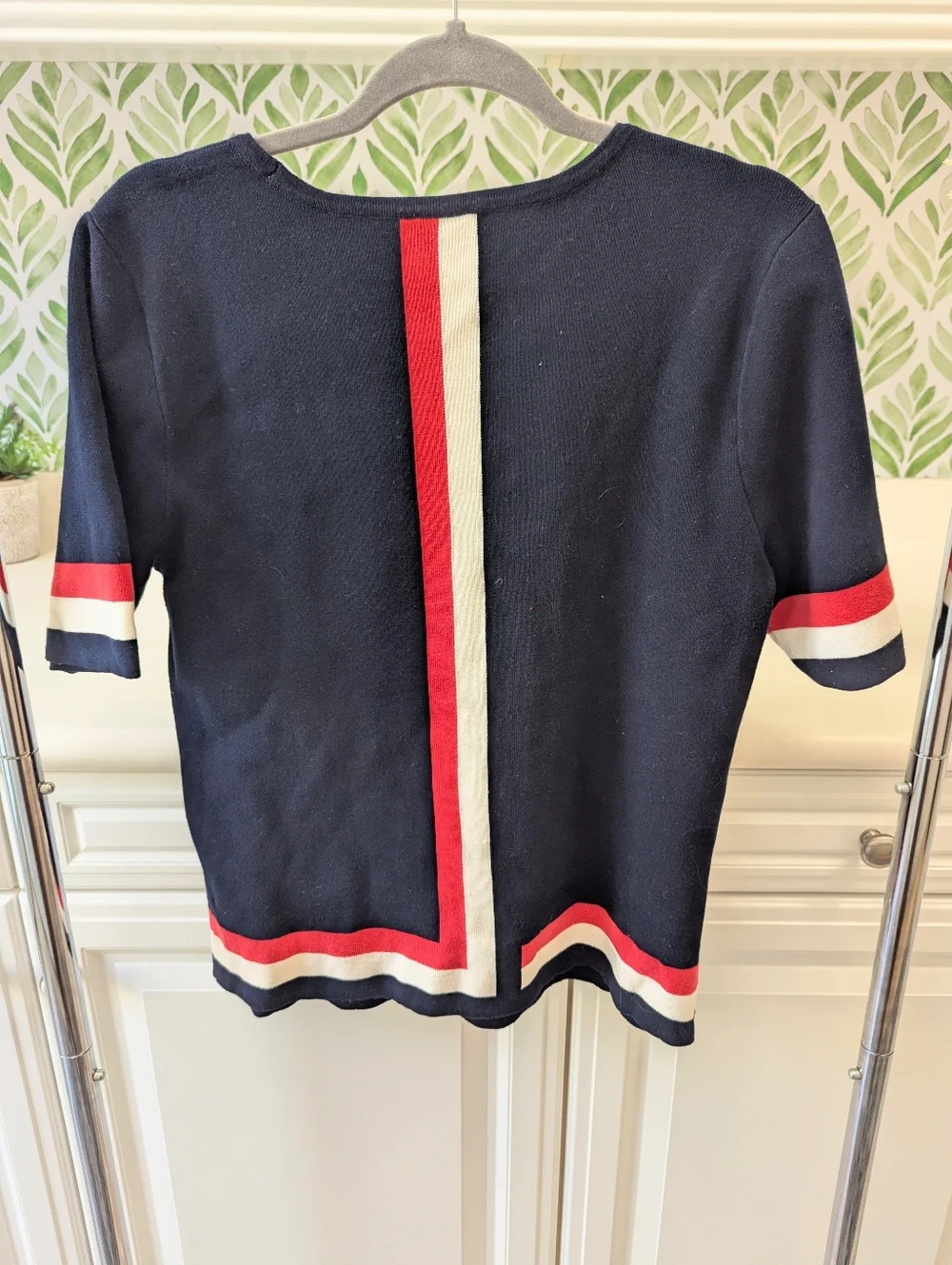 Cabi Navy Short Sleeve Sweater with Red & White Stripes Hampton Shell XL - Picture 3 of 7